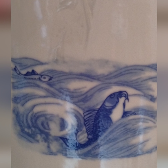 Large Vintage Blue and White Chinese Wedding Teapot - Picture 7 of 7